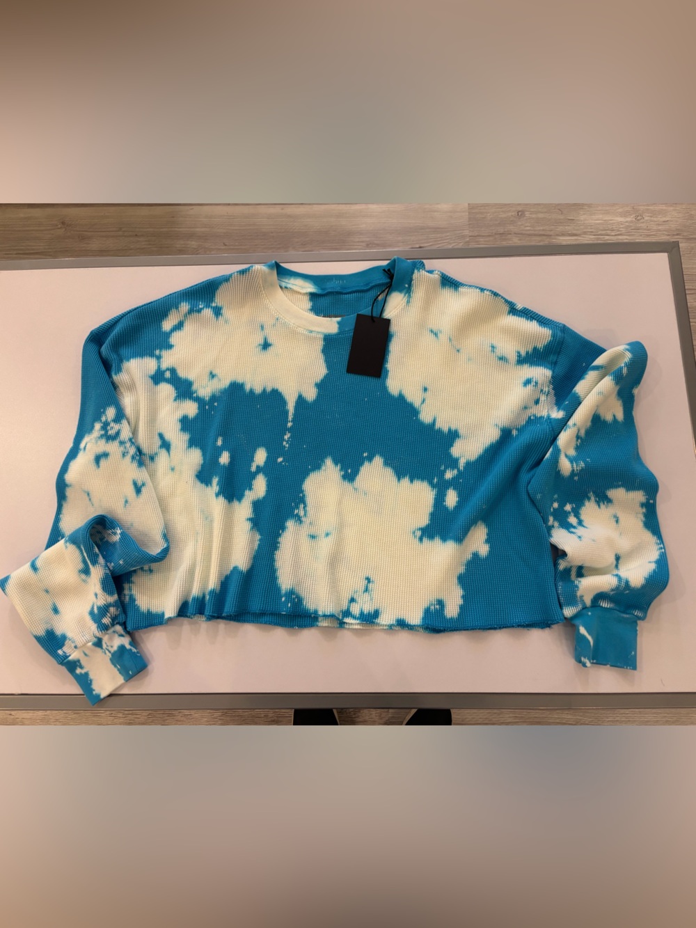 Katie J NYC Blue and White Tie-Dye Long-Sleeve top